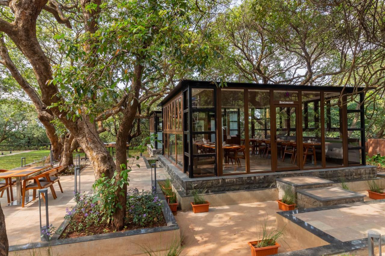 R R Heritage Resort Pure Vegetarian ماهاباليشوار المظهر الخارجي الصورة