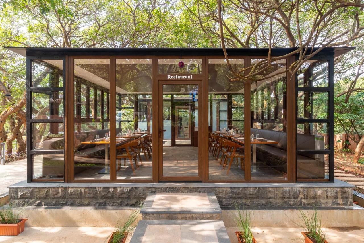 R R Heritage Resort Pure Vegetarian ماهاباليشوار المظهر الخارجي الصورة